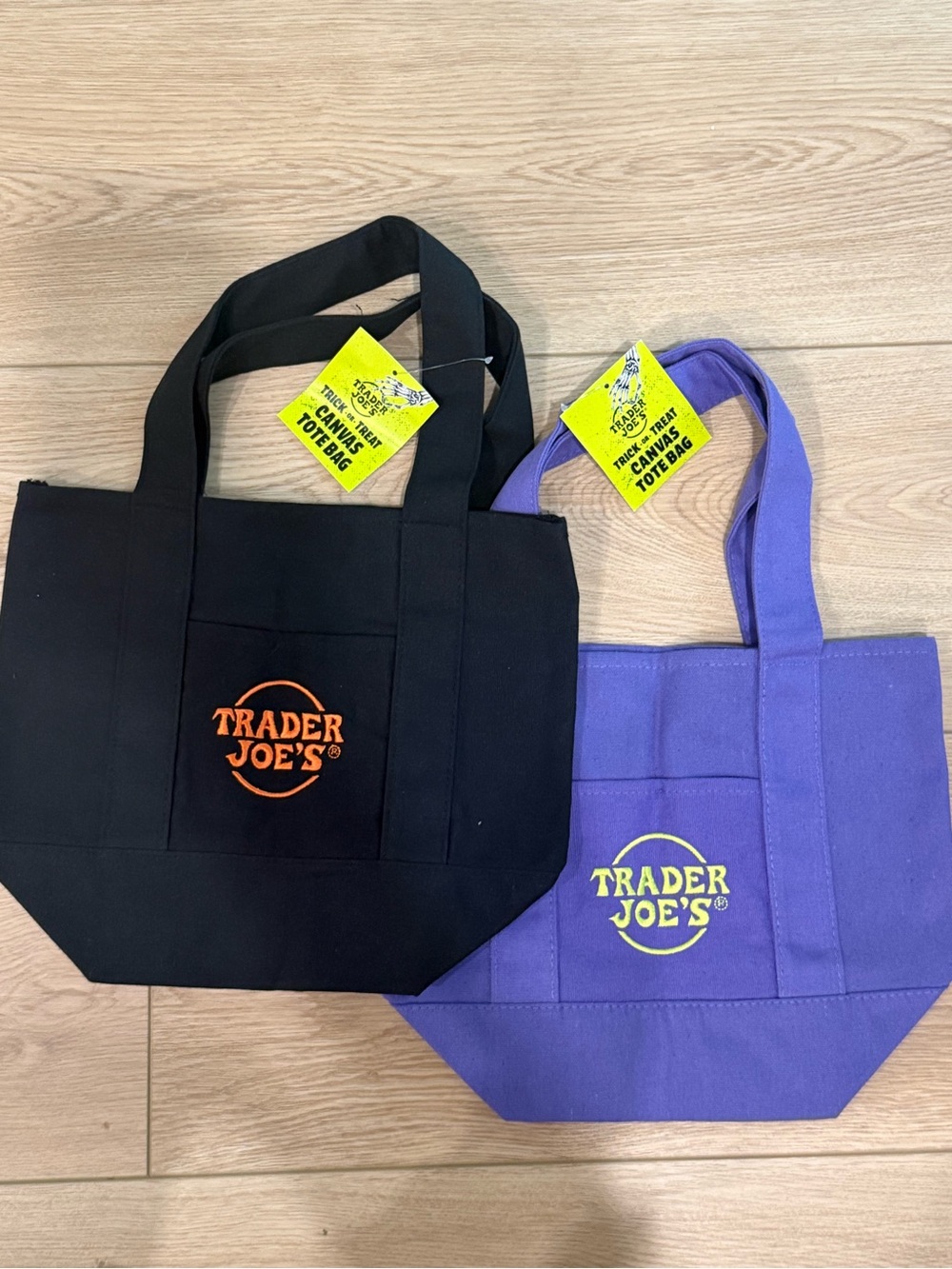 Trader Joe’s Halloween Black and Purple Mini Totes NWT